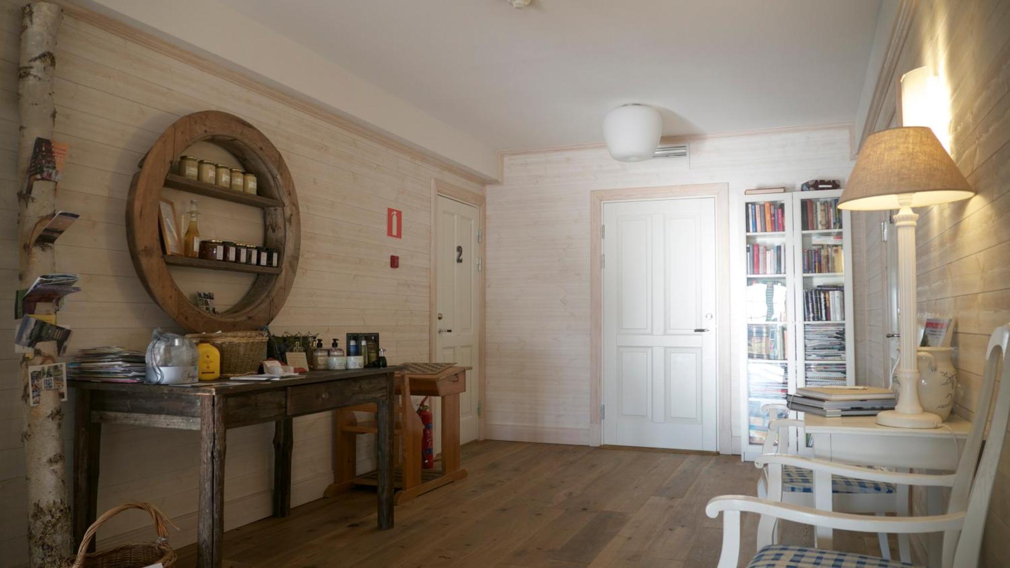 Lasta Gardshotell Strangnas Bagian luar foto